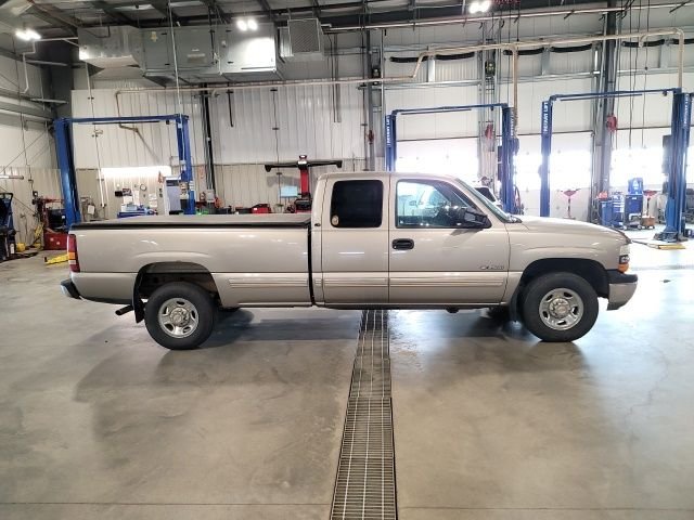 Used 2000 Light Pewter Metallic Chevrolet LS image 8