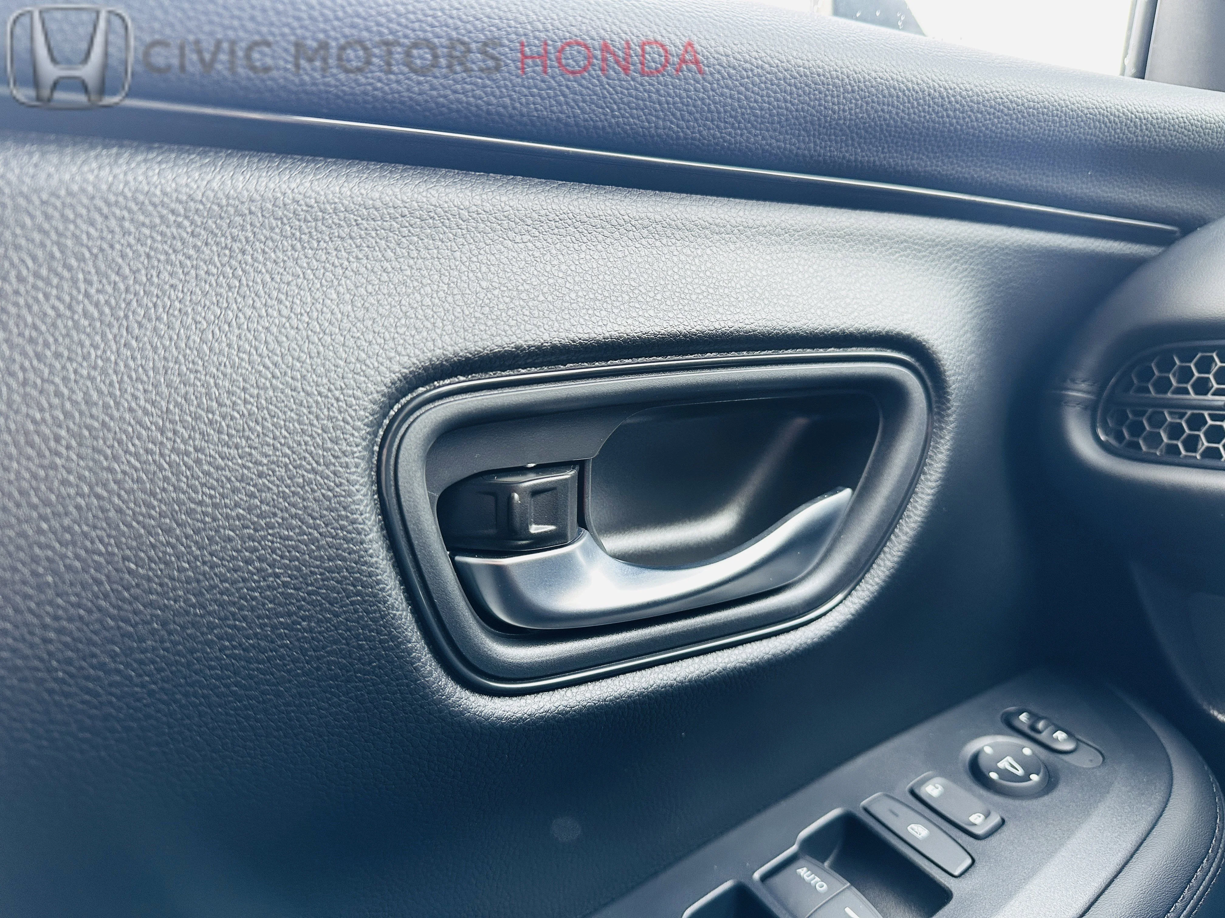 New 2027 SOLAR REFLECTION SILVER METALLIC Honda LX image 15