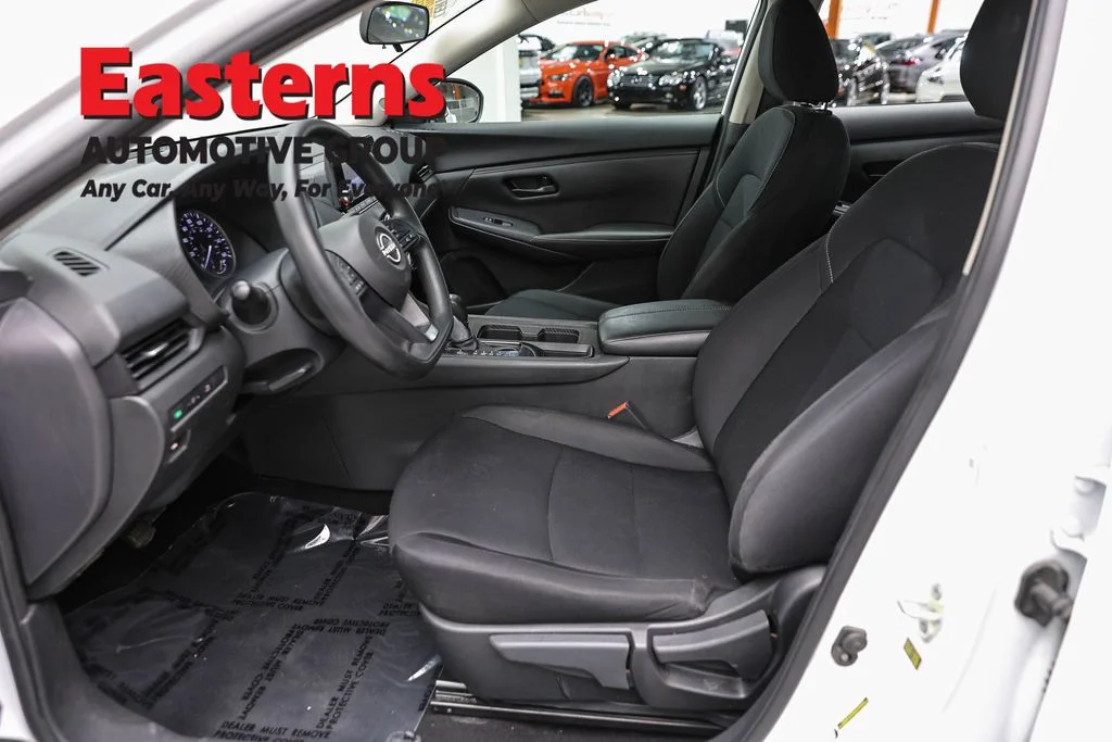 Used 2024 White Nissan S image 13