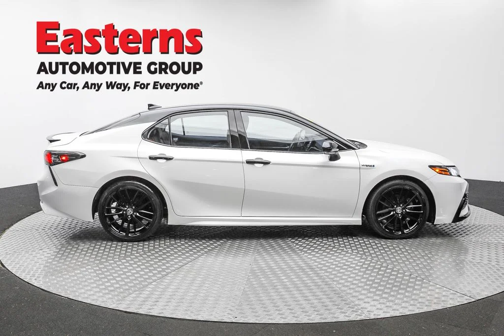 Used 2021 White Toyota XSE image 4