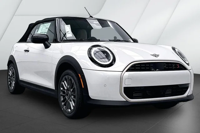 2026 MINI Convertible Signature Plus