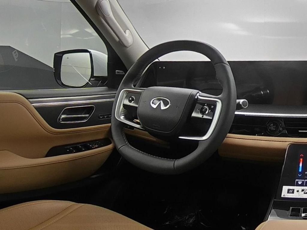 New 2026 RADIANT WHITE INFINITI Luxe 4WD image 29