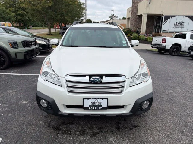Used 2013 Subaru Outback Premium with VIN 4S4BRCGC2D3319335 for sale in Creve Coeur, MO