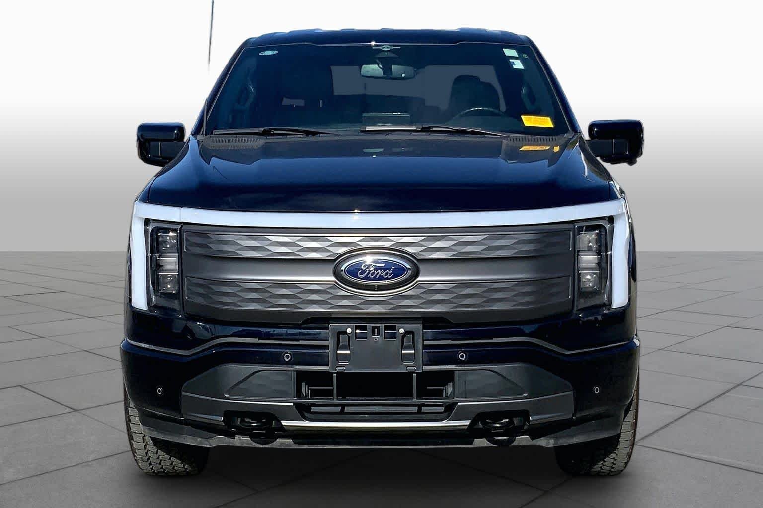 Used 2023 Antimatter Blue Metallic Ford LARIAT image 3