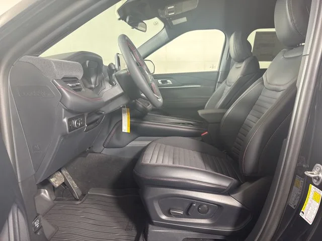 New 2026 Agate Black Metallic Ford ST-Line image 11
