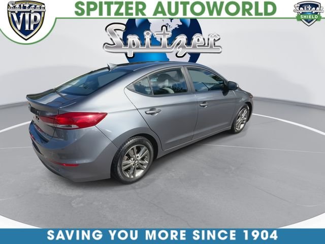 Used 2018 Gray Hyundai SEL image 9