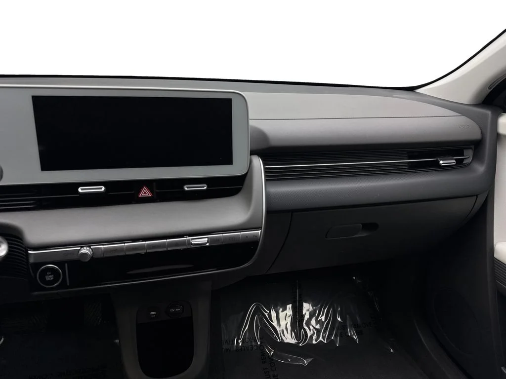 Used 2024 Green Hyundai SEL image 54