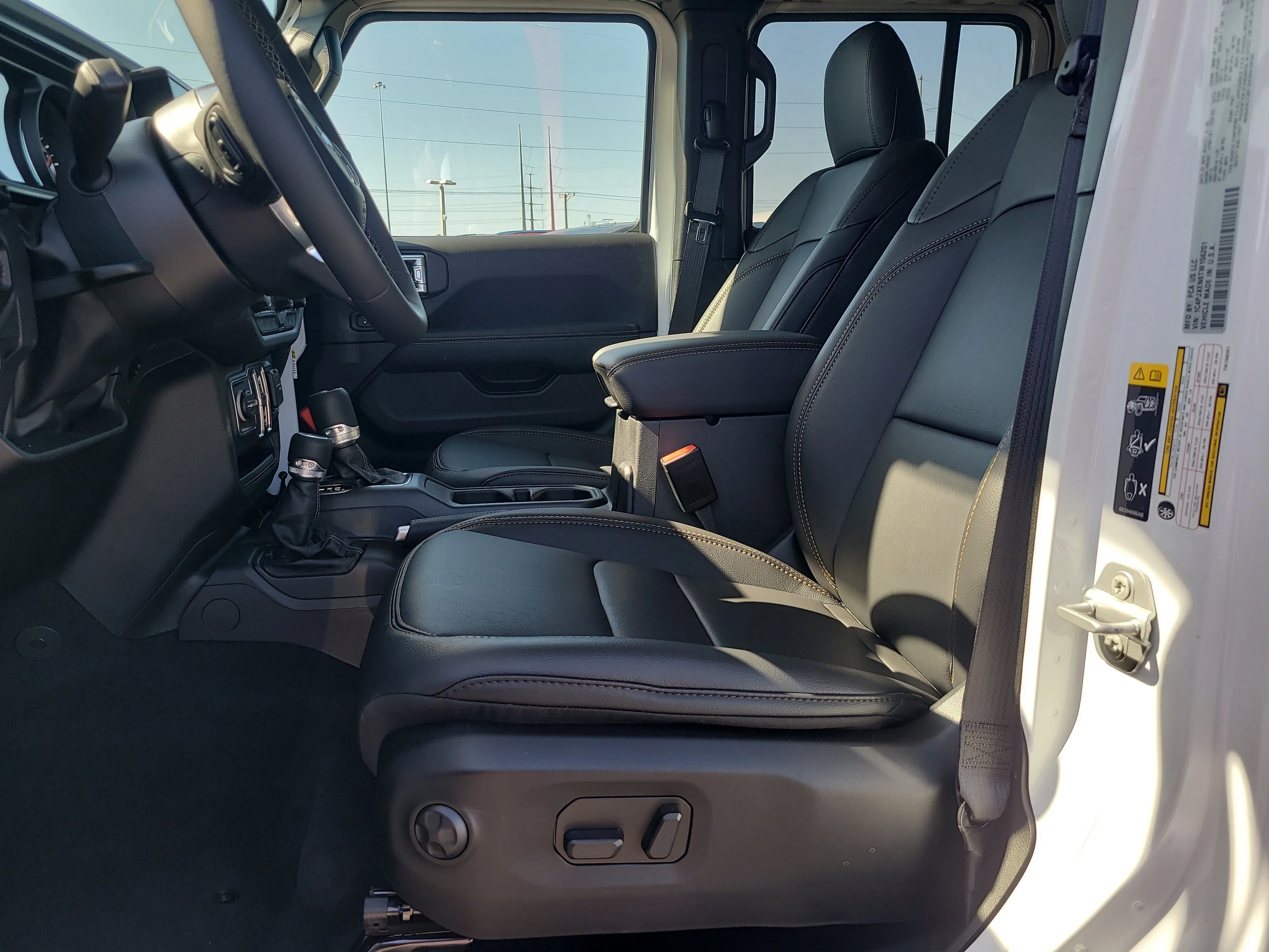 New 2026 Bright White Clearcoat Jeep Sahara image 13