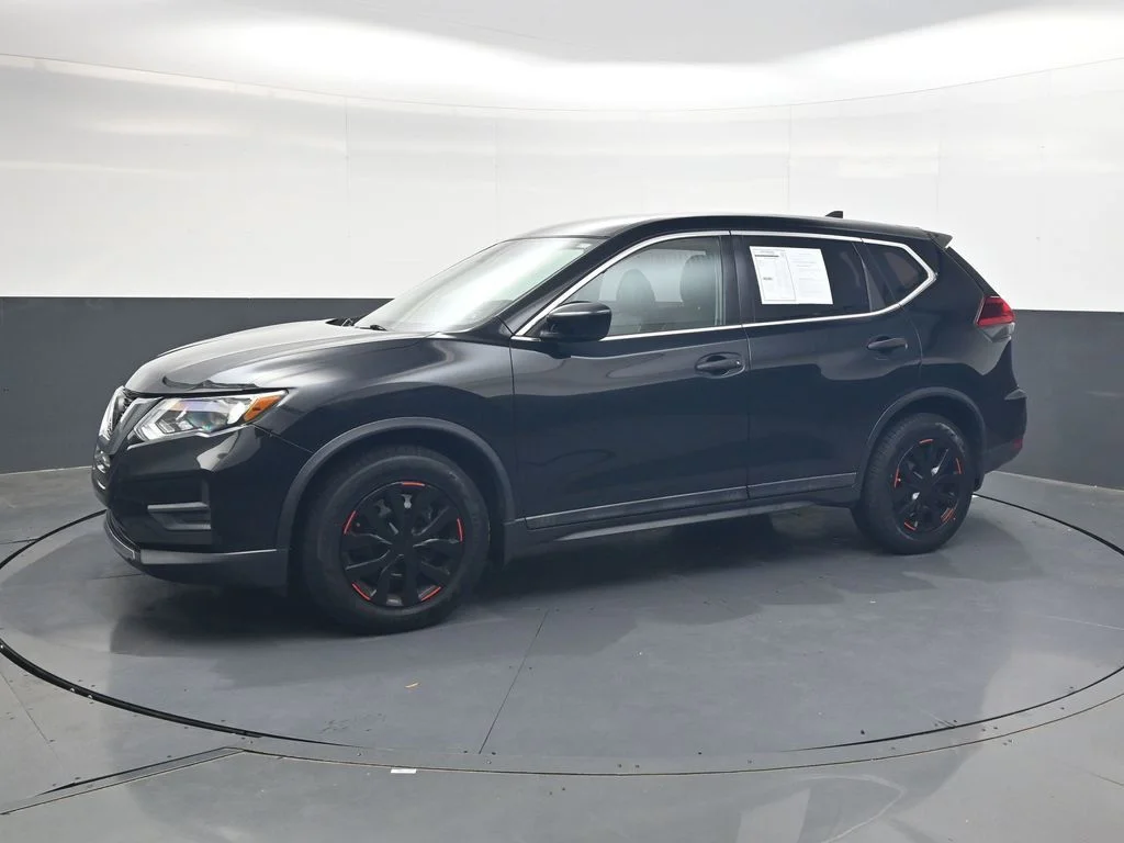 Used 2020 Black Nissan S image 11