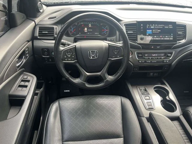 Certified Used 2019 Black Honda EX-L image 16