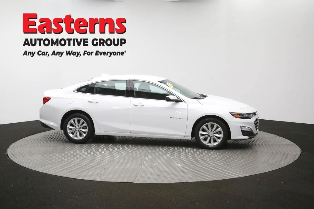 Used 2025 White Chevrolet LT image 48