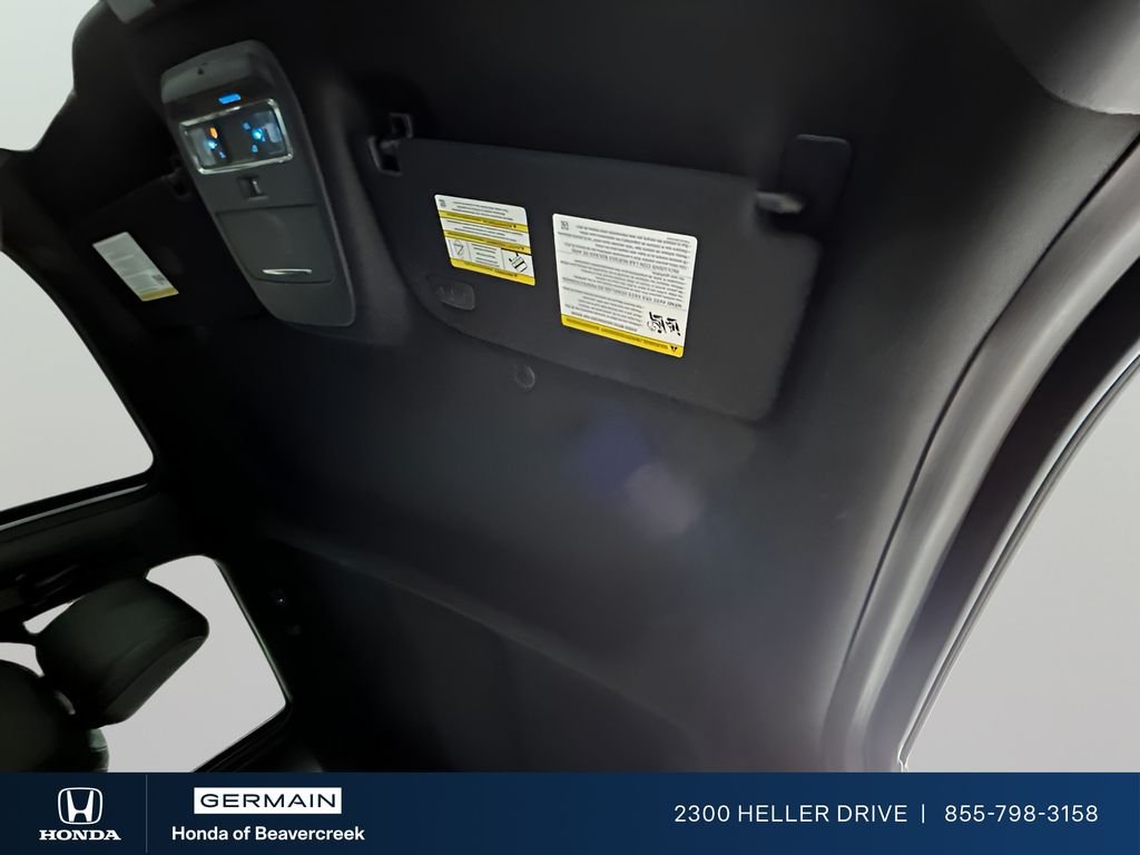 Used 2023 Iconic Silver Metallic Ford Lariat image 23