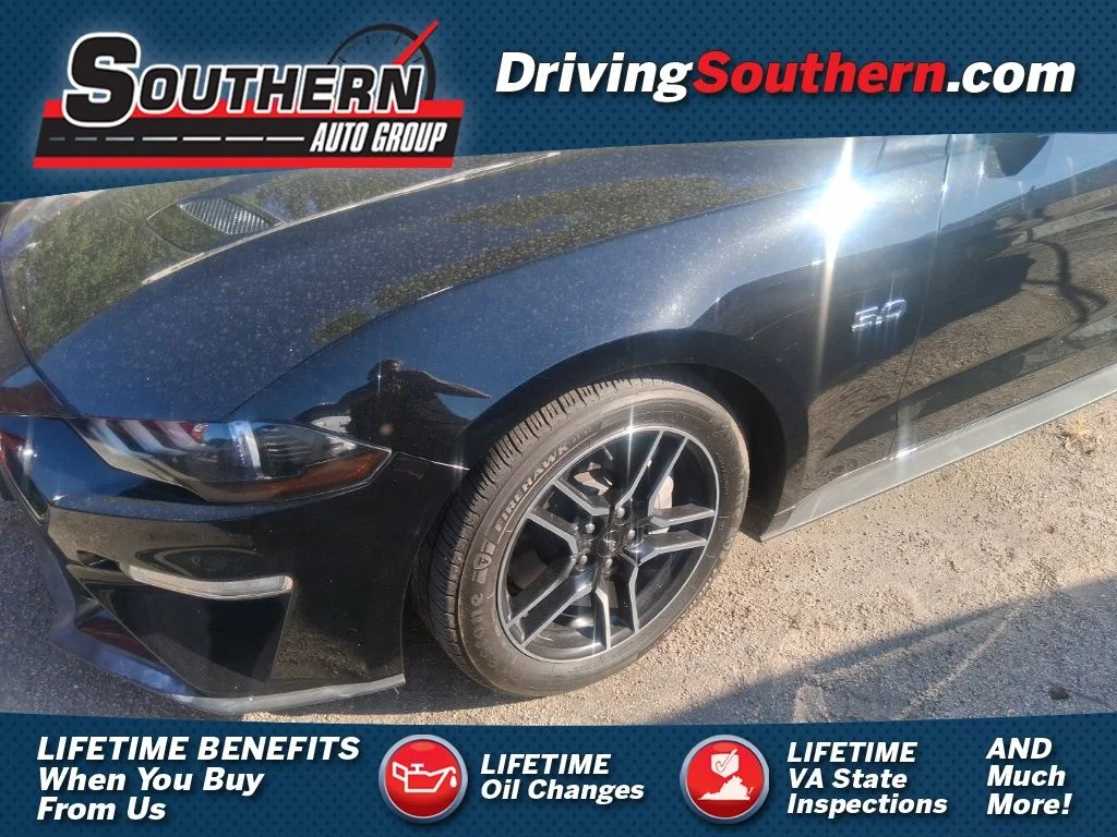 2019 Ford Mustang GT Coupe's photo
