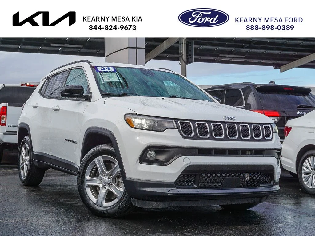 2024 Jeep Compass Latitude 4X4's photo