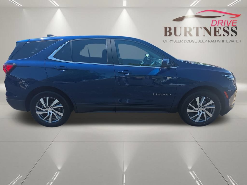 2022 Chevrolet Equinox LT - Photo 10
