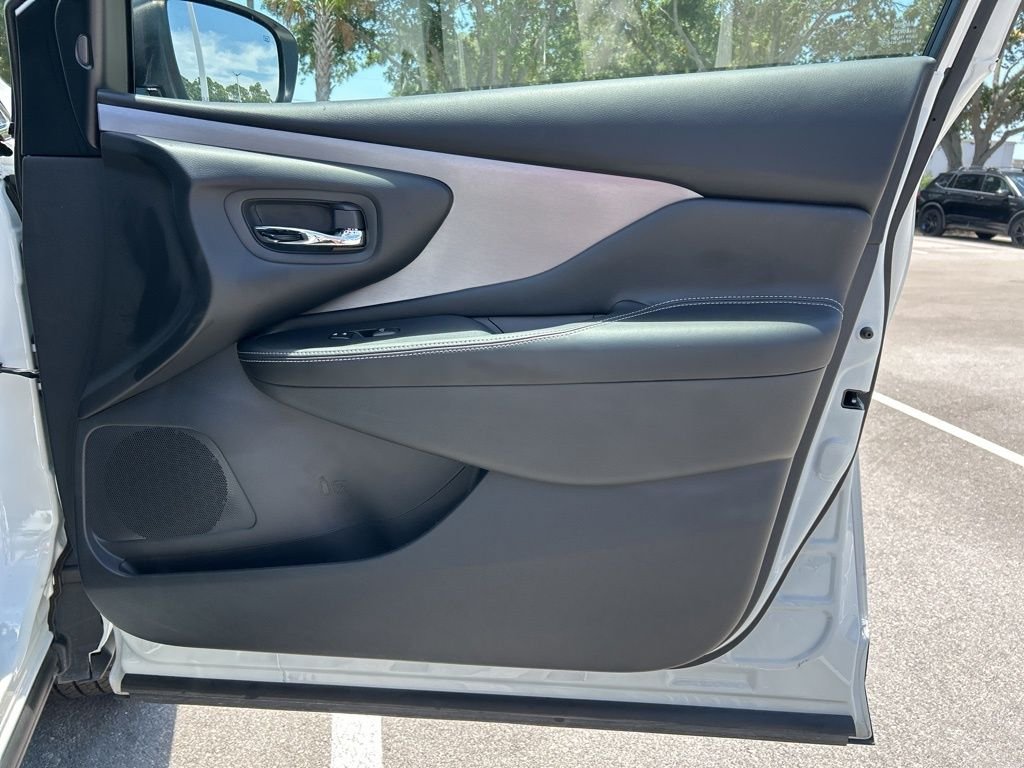 Used 2024 White Nissan SV image 44