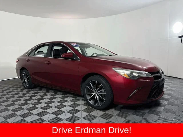 2016 Toyota Camry XSE