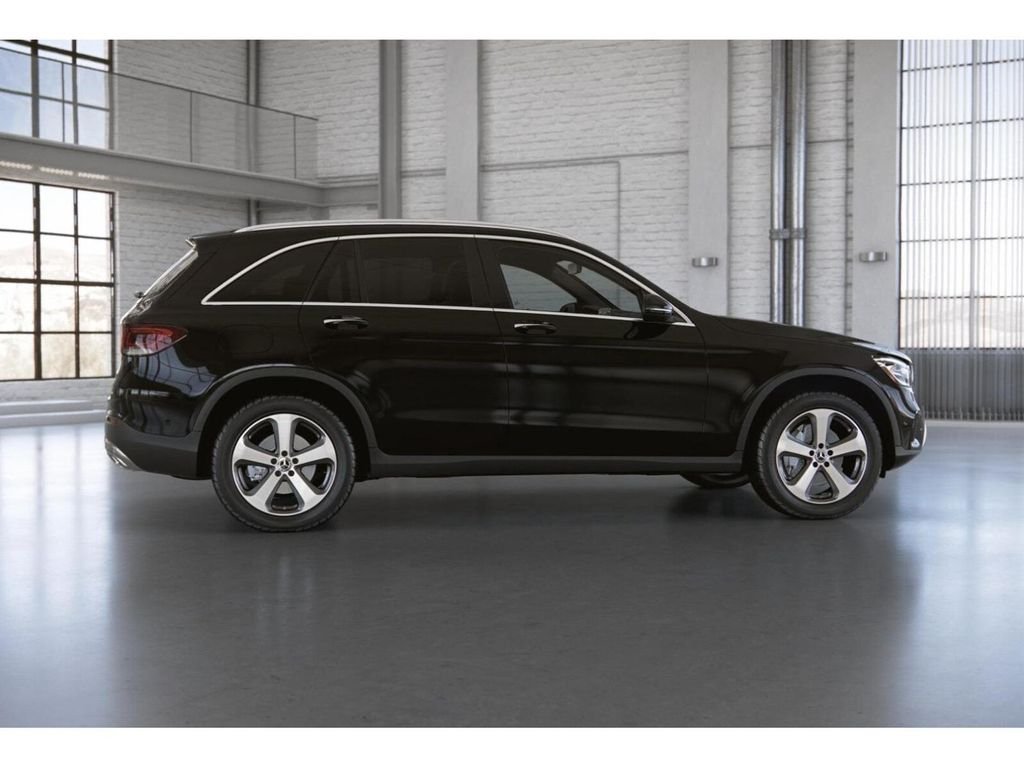 Certified Used 2022 Black Mercedes-Benz GLC 300 4MATIC® image 18