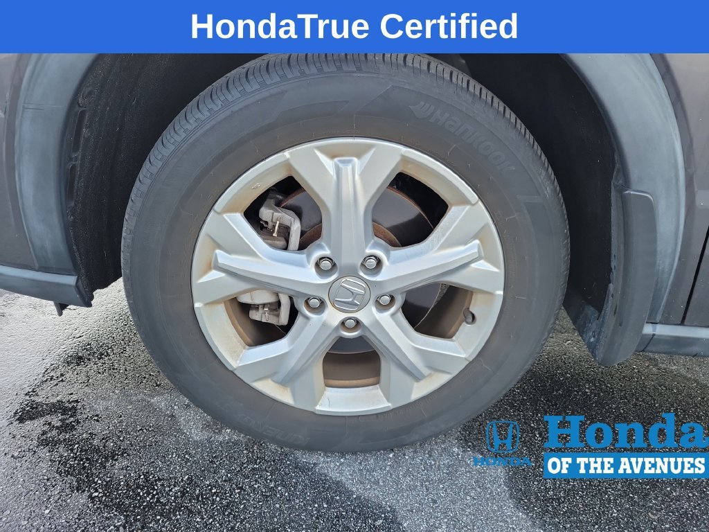 Certified Used 2024 Modern Steel Metallic Honda 5DR 2WD LX image 5