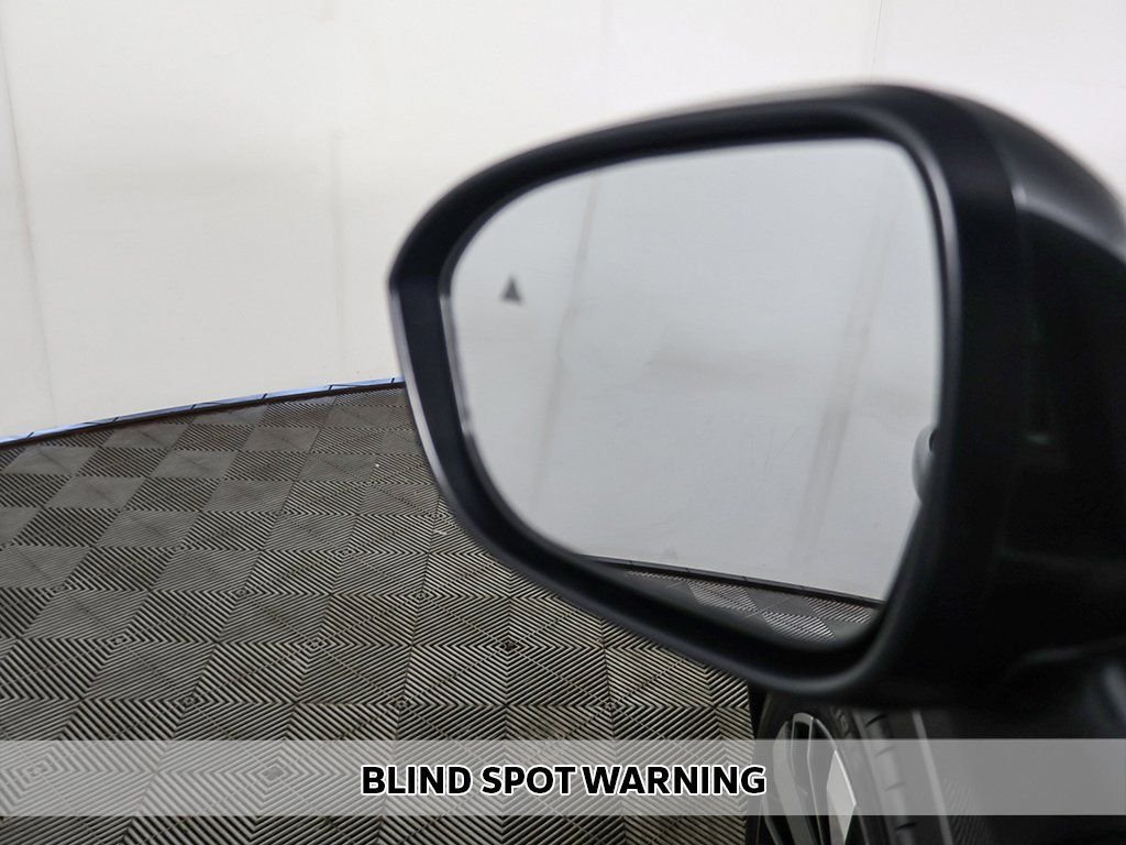 2025 Mitsubishi Outlander SEL - Photo 7