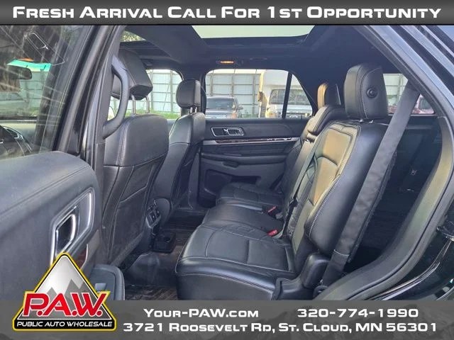 Used 2016 Black Ford Platinum image 10