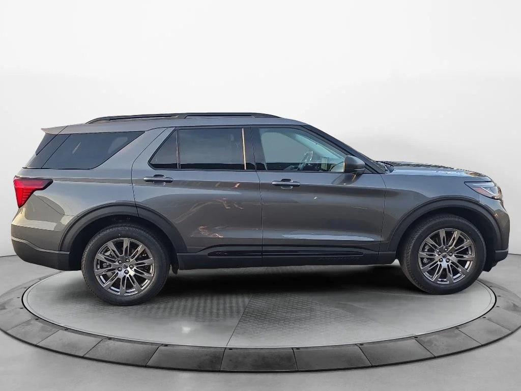 New 2026 Carbonized Gray Metallic Ford Active image 6