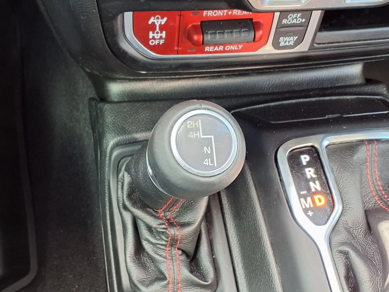 Used 2022 White Jeep Rubicon image 14