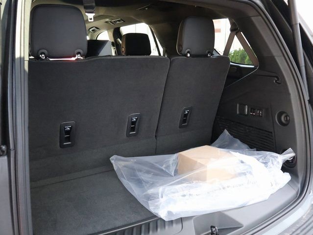 2026 GMC Yukon Elevation - Photo 17