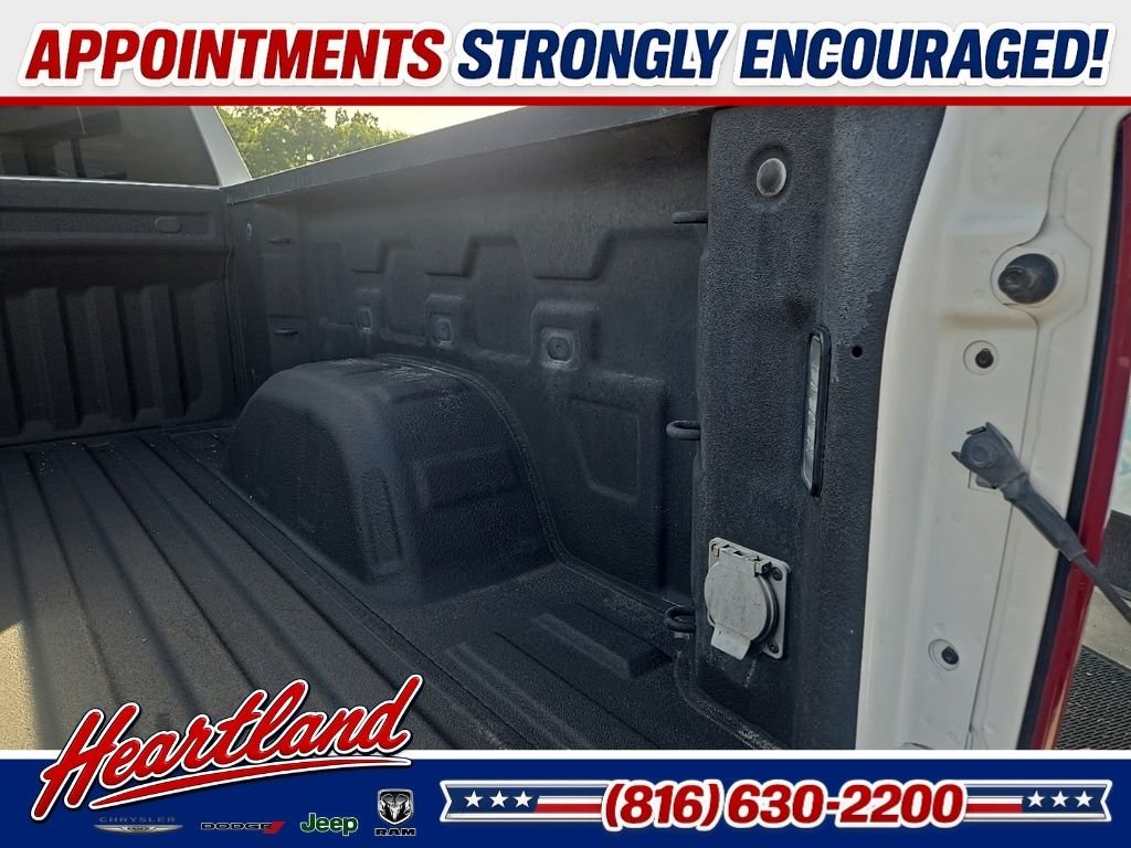 Used 2022 White Chevrolet LTZ image 30