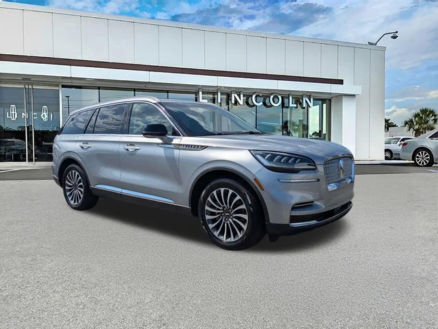 2023 Lincoln Aviator Standard
