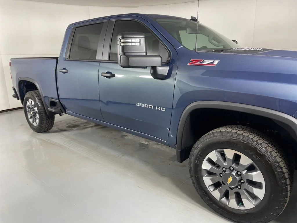 New 2026 Lakeshore Blue Metallic Chevrolet Custom image 11