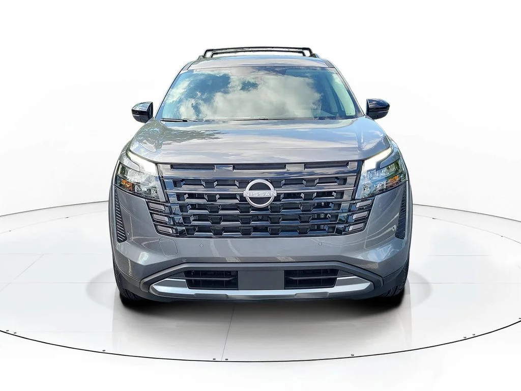 New 2026 Gray Nissan SL image 3
