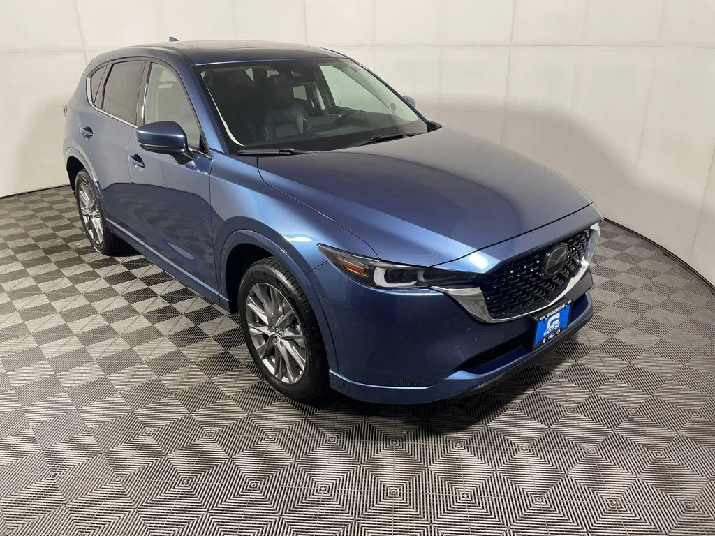 2024 Mazda CX-5 S Premium package Auto AWD's photo