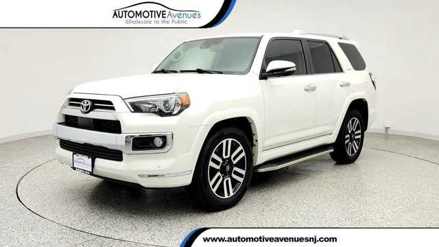 2020 Toyota 4Runner Limited 2WD