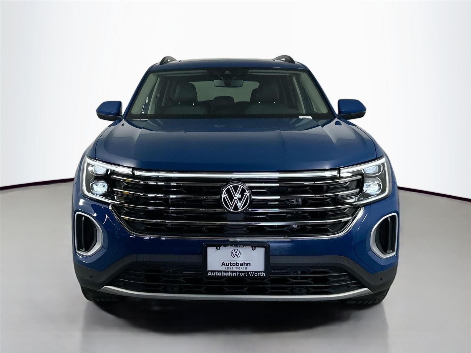New 2026 Mountain Lake Blue Metallic Volkswagen 2.0T SE w/Technology image 2