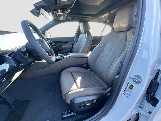 New 2026 White BMW 530i image 15