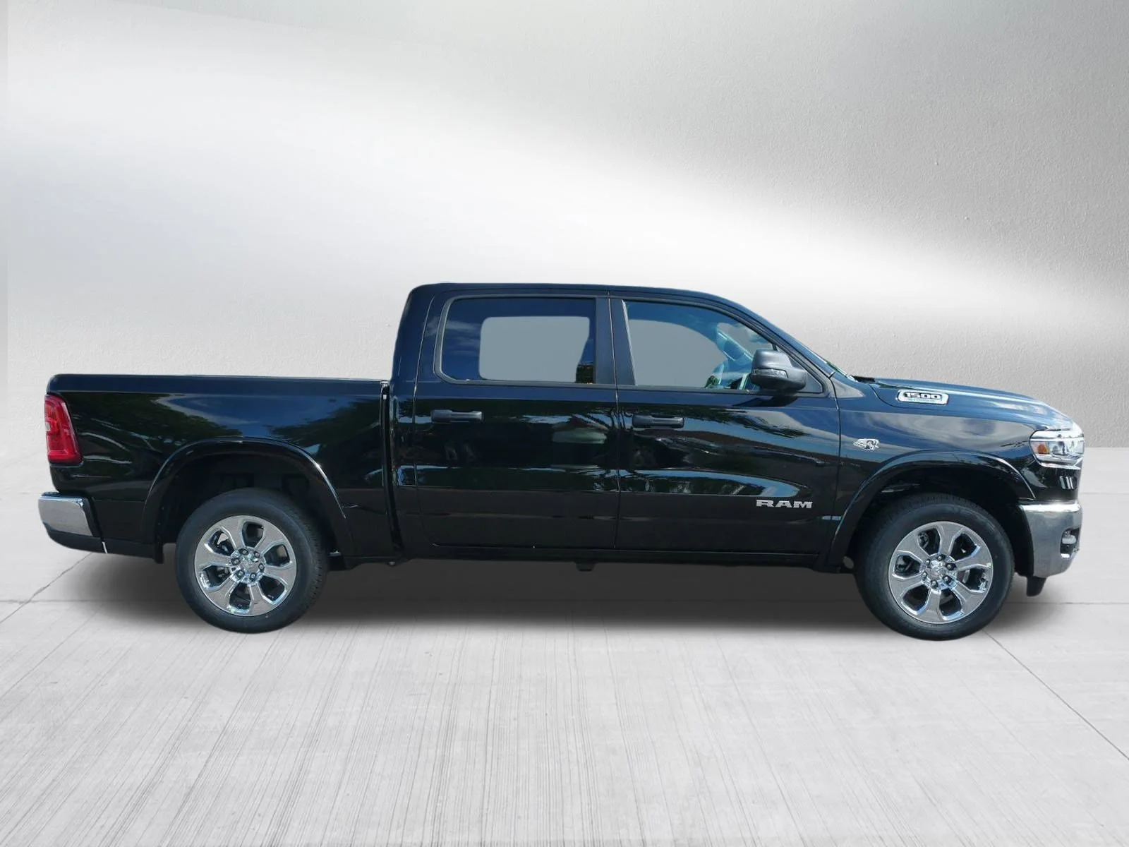 New 2026 Diamond Black Crystal Pearlcoat RAM Big Horn image 8