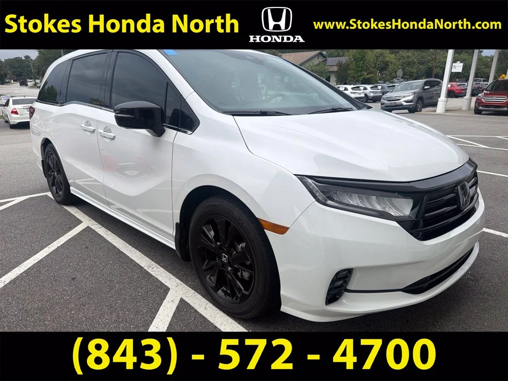 Used 2024  Honda Sport image 2