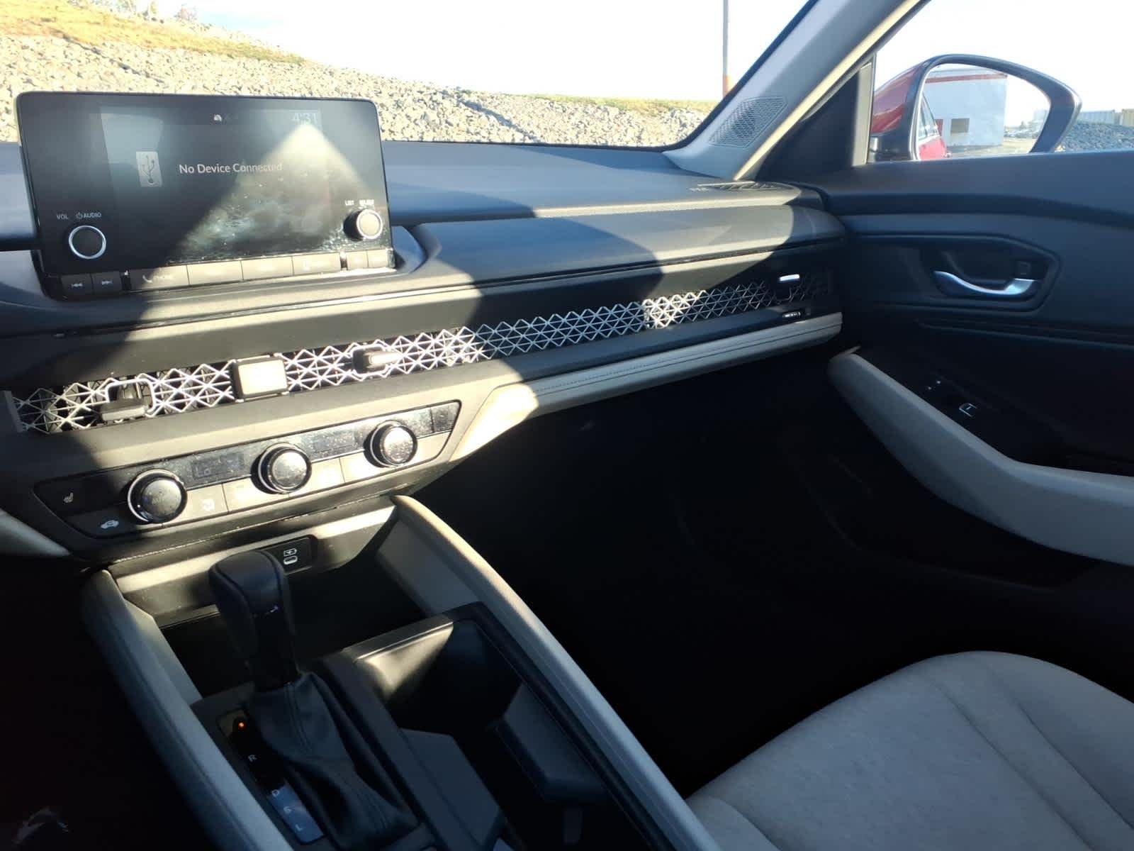 2024 Honda Accord EX - Photo 14