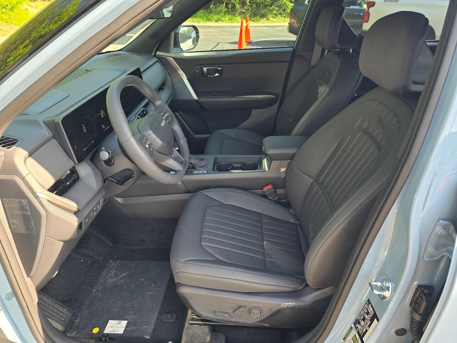 New 2027 Frost Blue Kia X-Line S image 5