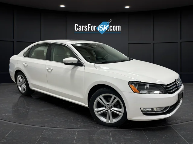 2015 Volkswagen Passat 1.8T SE w/Sunroof & Nav Auto's photo