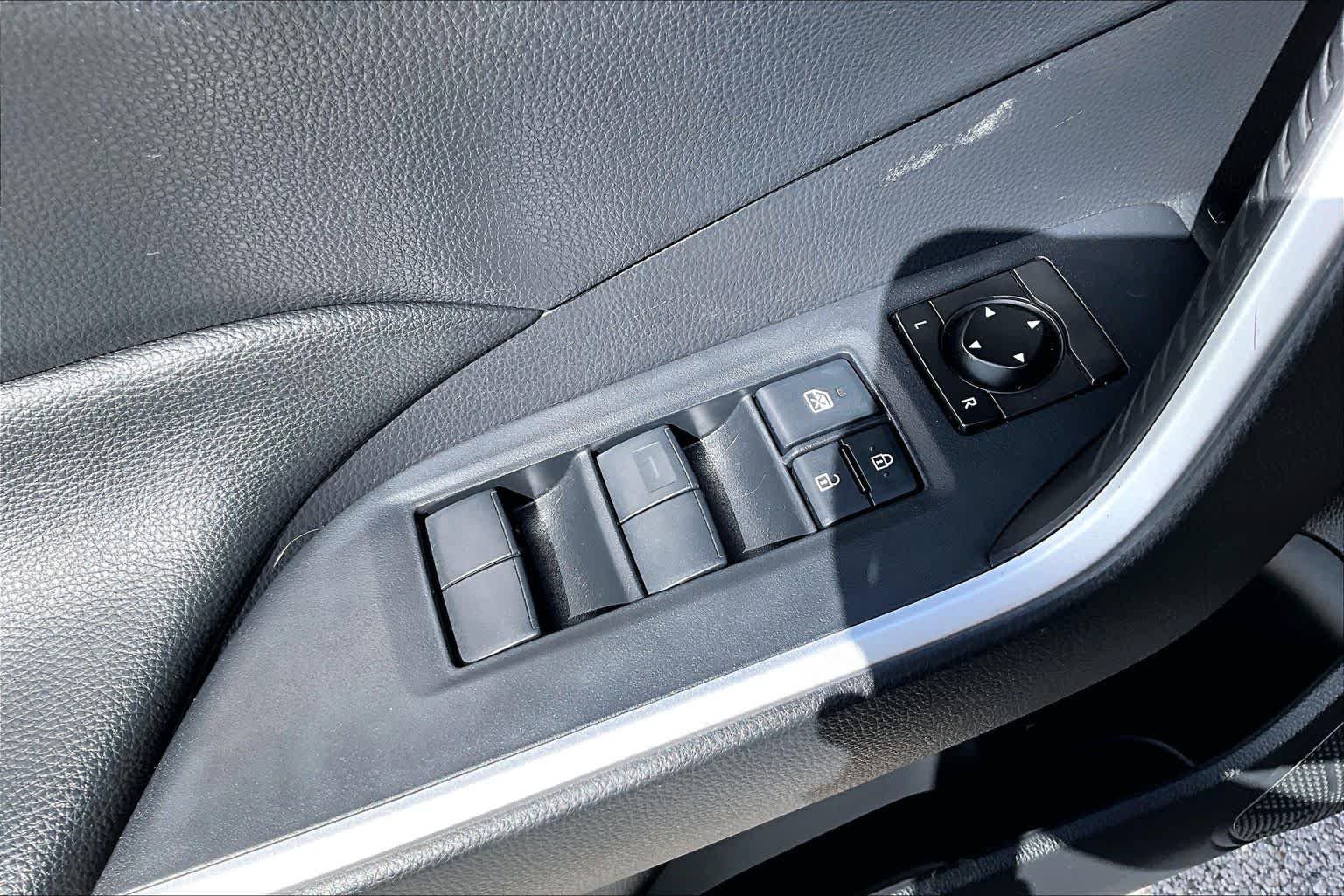 Used 2019 Midnight Black Metallic Toyota LE image 35