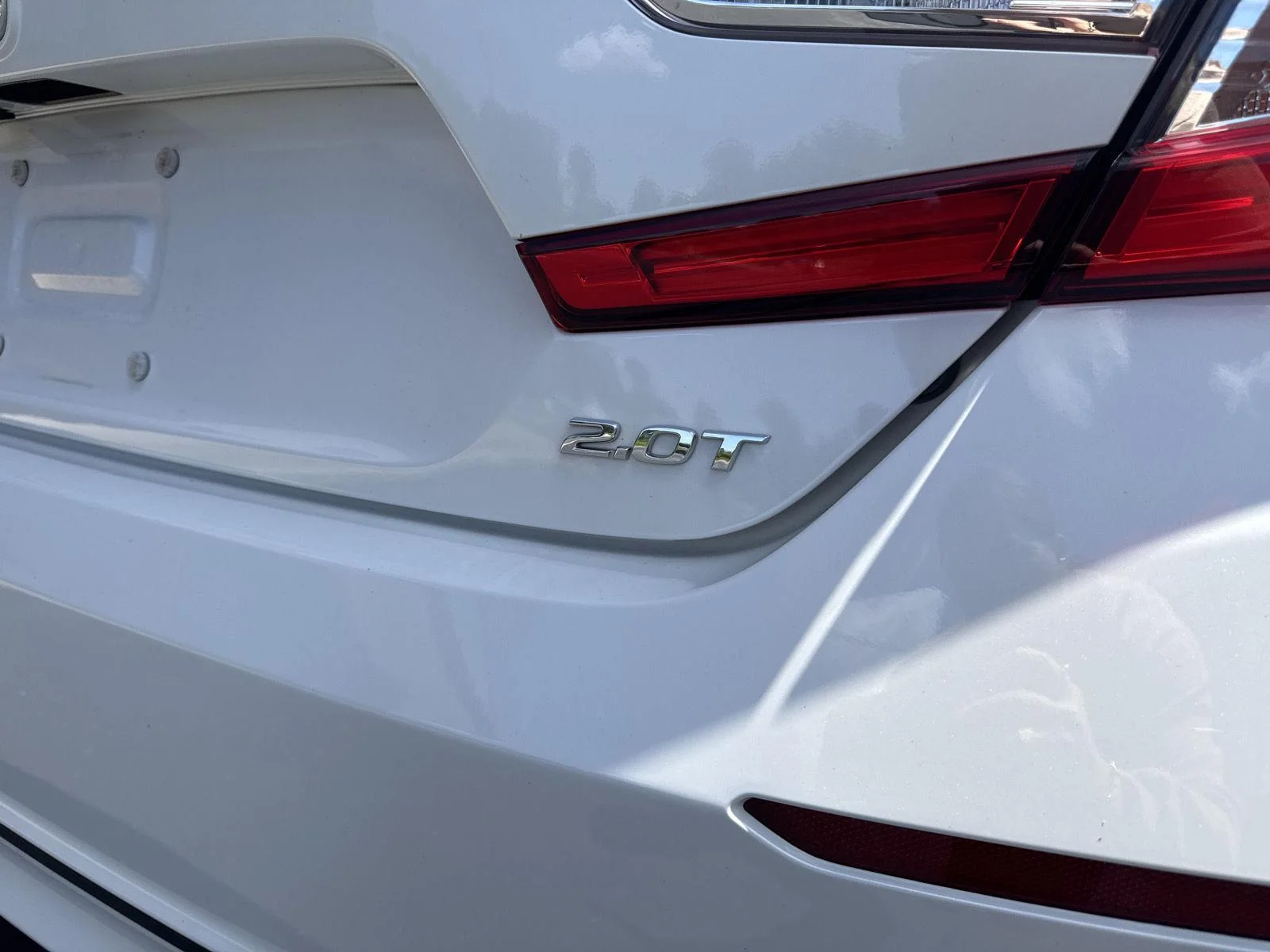 Used 2020 Platinum White Pearl Honda EX-L image 7