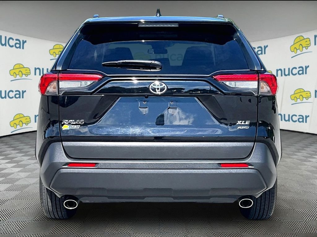 Used 2025 Black Toyota XLE image 5