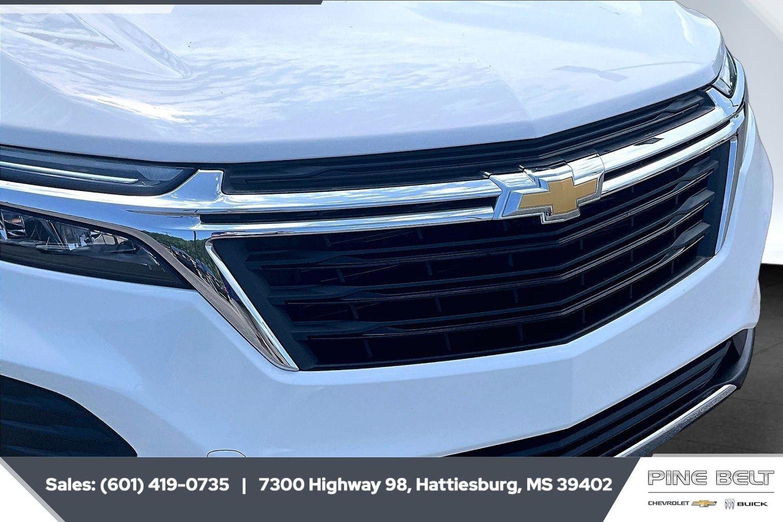 Used 2022 Summit White Chevrolet LT image 22