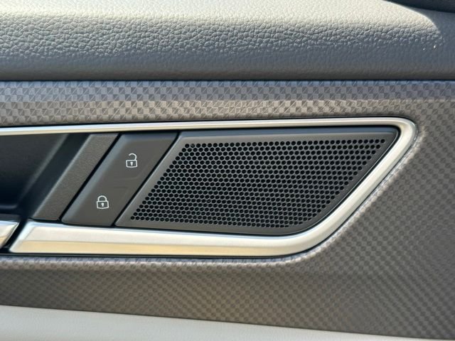 New 2026 Avocado Green Pearl Volkswagen 2.0T Peak Edition image 22