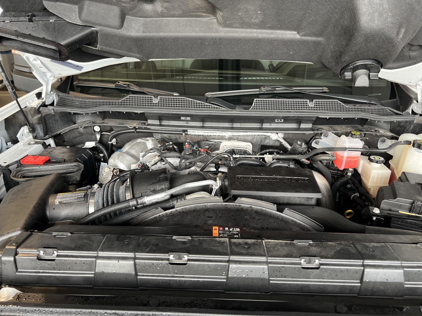 Used 2025 Summit White Chevrolet ZR2 image 9