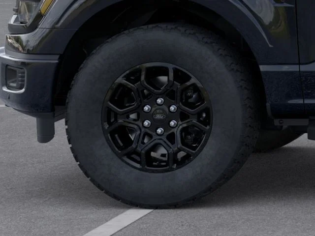 New 2026 Agate Black Metallic Ford XLT image 19