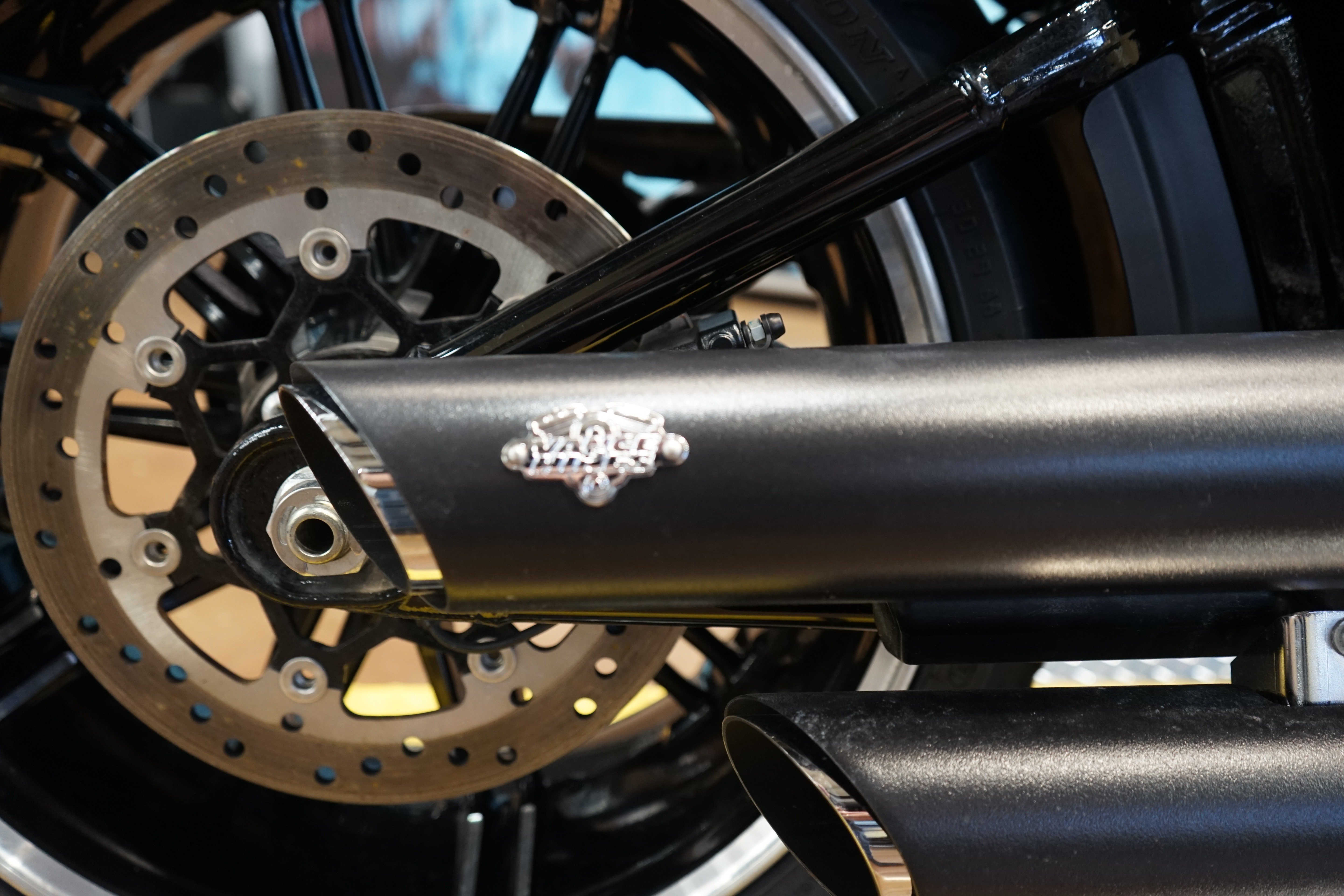 Used 2018 Twisted Cherry Harley-Davidson  image 9