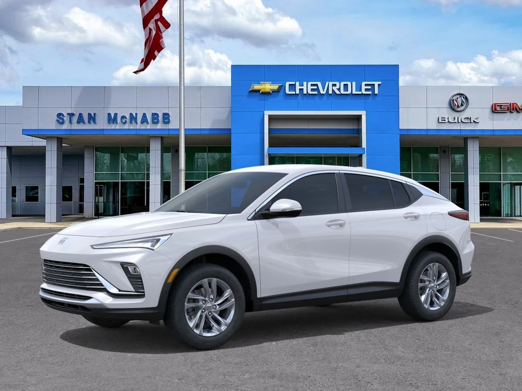 New 2026 Summit White Buick Preferred image 2